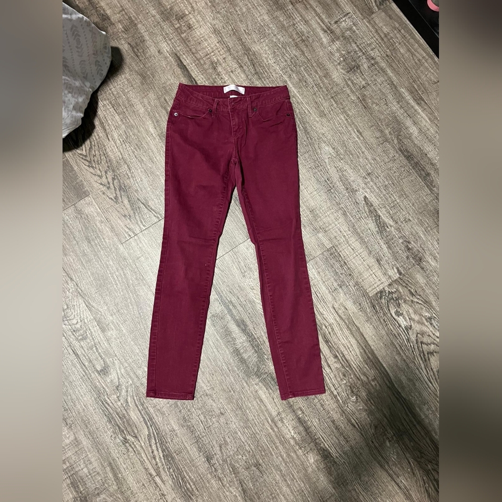 Jeans - Picture 2 of 3